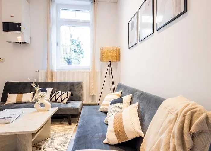 Garden 15 Min Cologne Fair, 19 Min Duesseldorf, Family Friendly Leverkusen