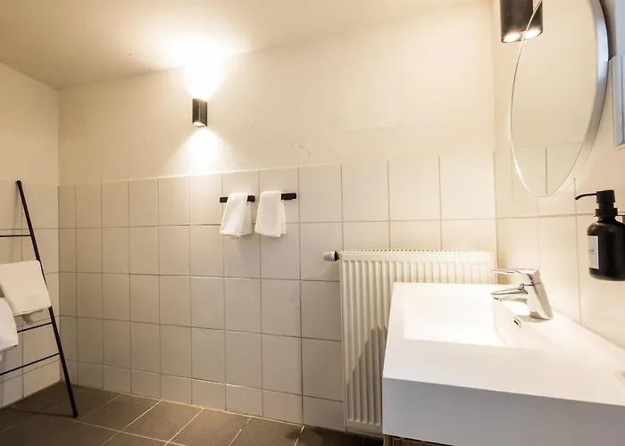 Lejlighed Garden 15 Min Cologne Fair, 19 Min Duesseldorf, Family Friendly *